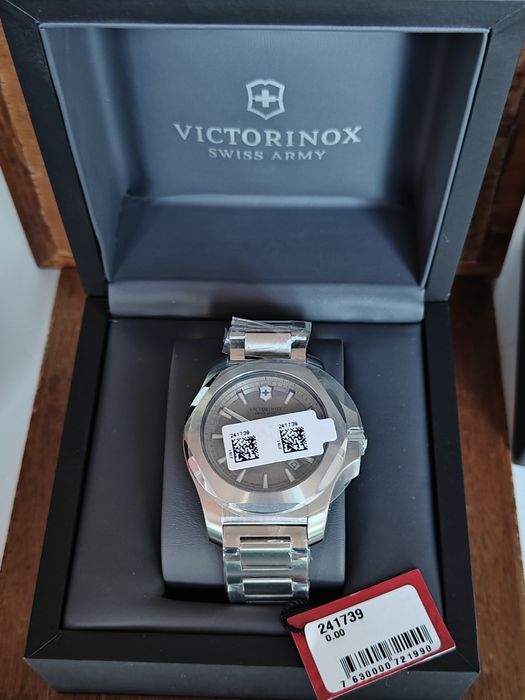 Ceas Victorinox I.N.O.X 241739 cool military top