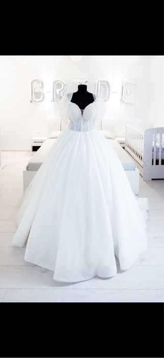 Vand Rochie Mireasa