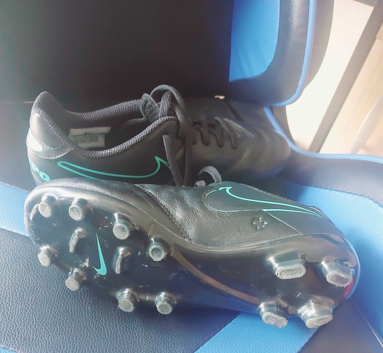 Бутонки Найк 36 номер