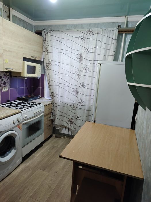 Сдаю 3 комнатную квартиру