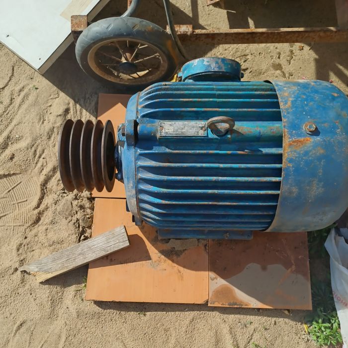 Продам  эл.двигатель  10квт