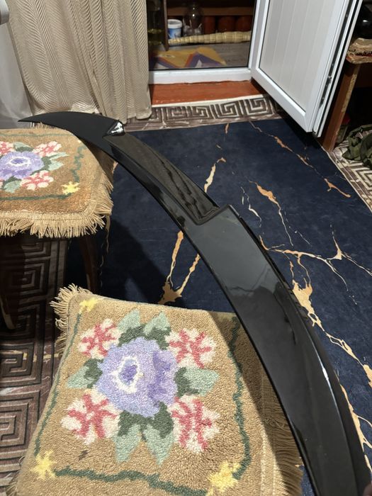 Спойлер универсальный и сигнал