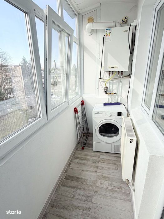 Apartament 3 camere str. Calea Bucuresti, langa scoala nr.10