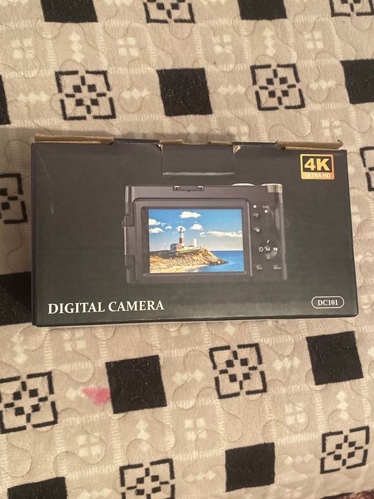 Vând Cameră Digitală 4K Ultra HD (DC101),nouă,sigilată