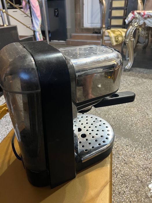 Кафе машина Delonghi ec 270 cd