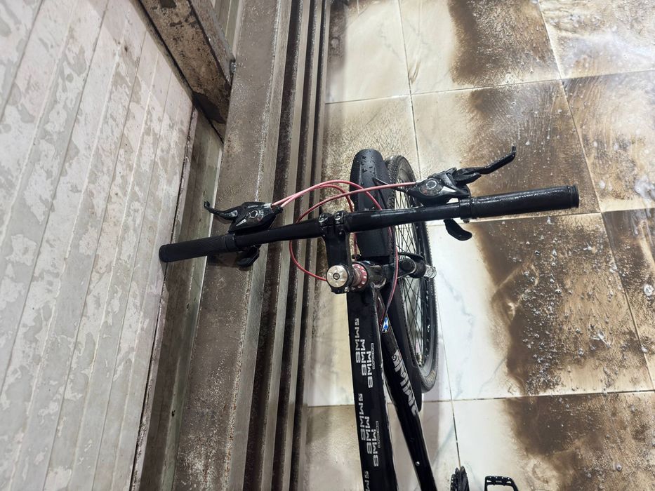 Продам велосипед BMW