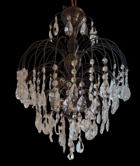 Старинен кристален полилей