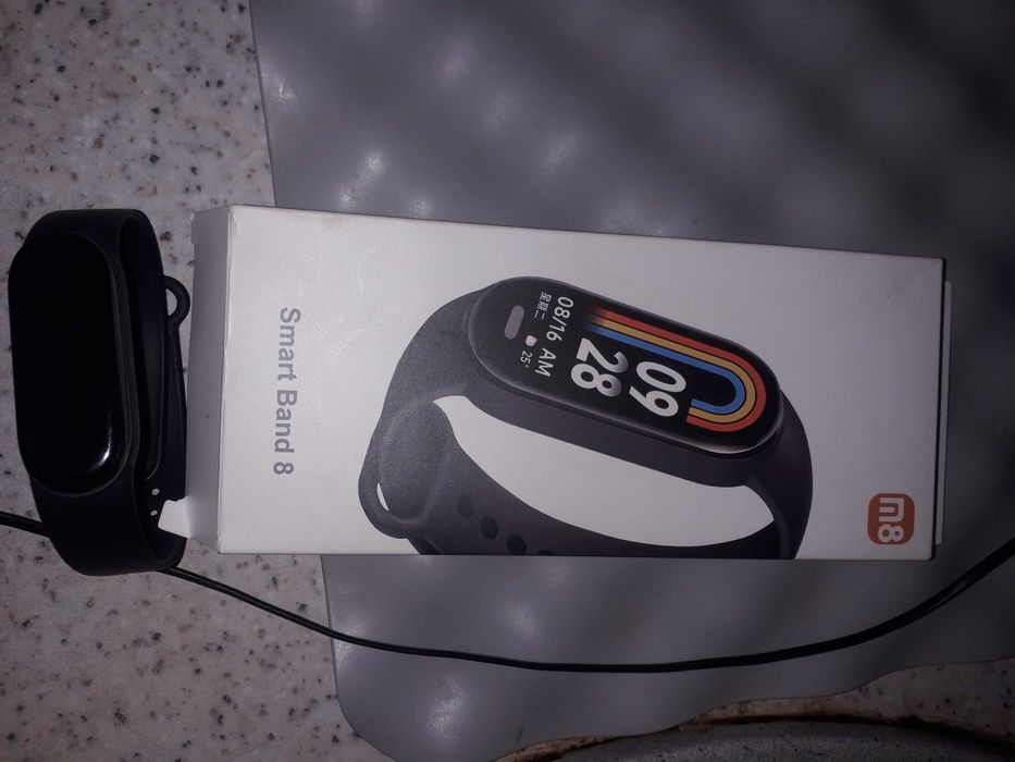 Продам смарт часы, smartband, m8