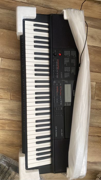 Синтезатор Casio CT-x700c7