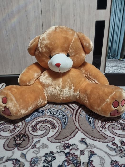 Katta Yumshoq Ayiq sotiladi