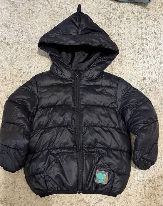 Продам детские куртки