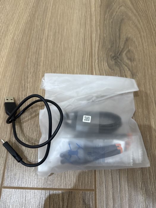 Продаётся дрон DJI minı 4pro