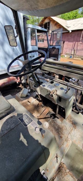 Вилочный погрузчик военый