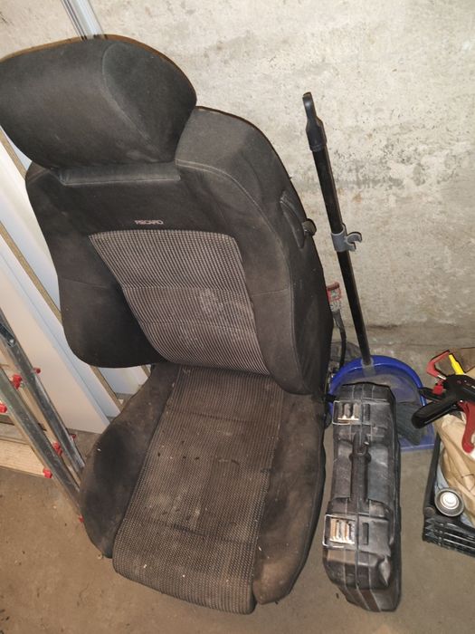 Предни седалки recaro цели за части