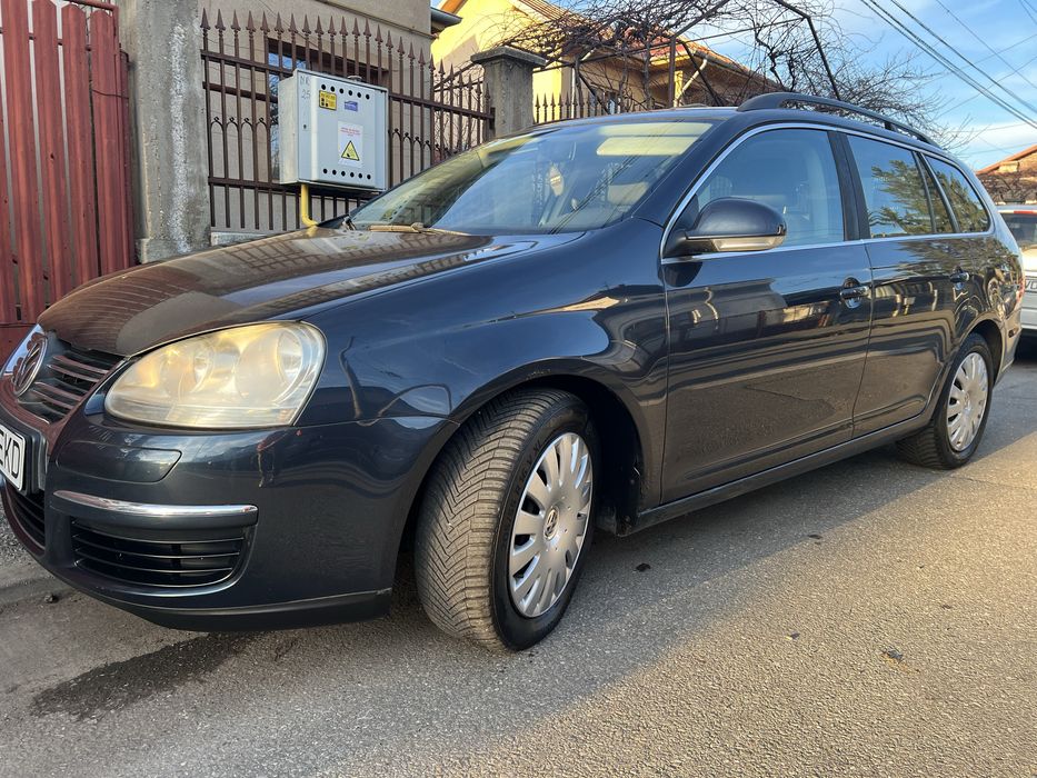 Volkswagen Golf V break 1.6 MPI 2009