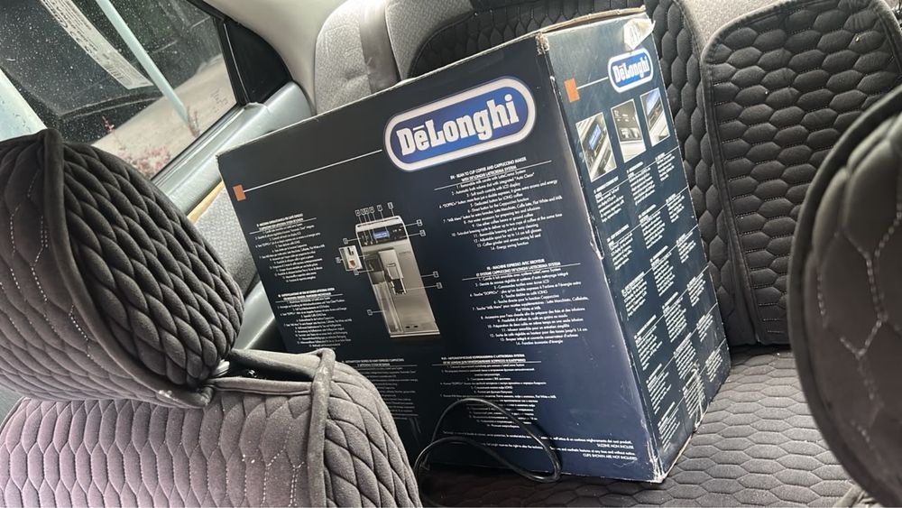 Кофе машина Delonghi