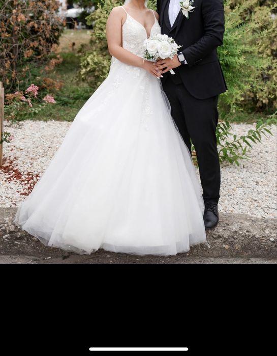 сватбена рокля