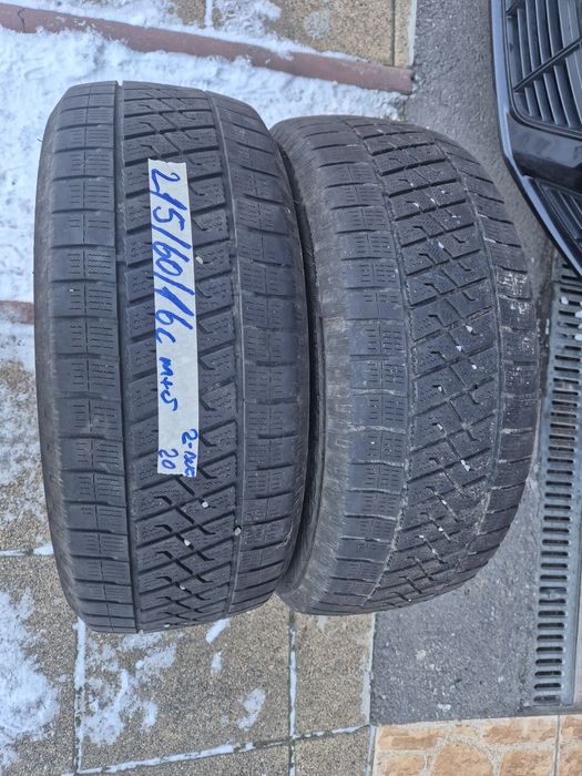 Vănd cauciucuri 215/60/16 C  M+S  2buc dot 2021