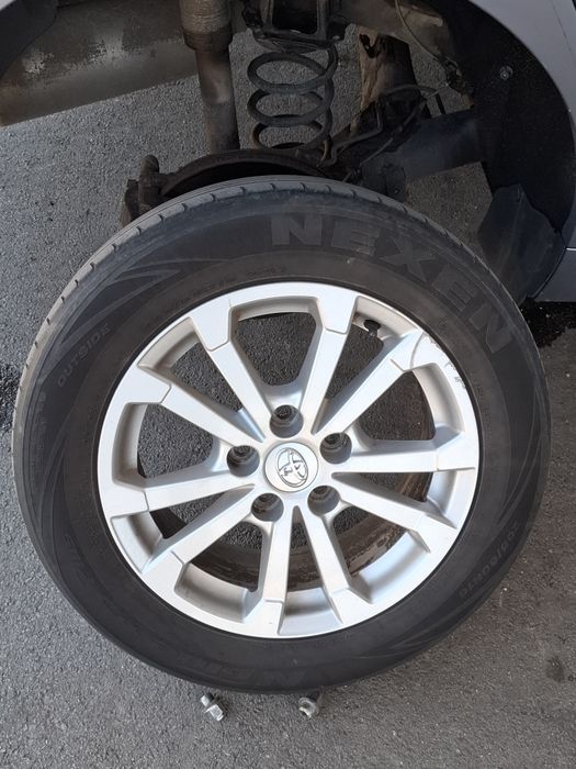 Летни гуми Michelin и Nexen 205 60 R16