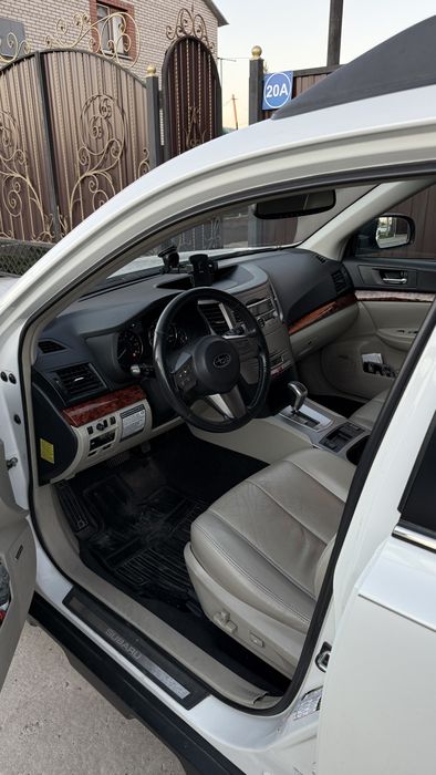 Продам авто Subaru outback
