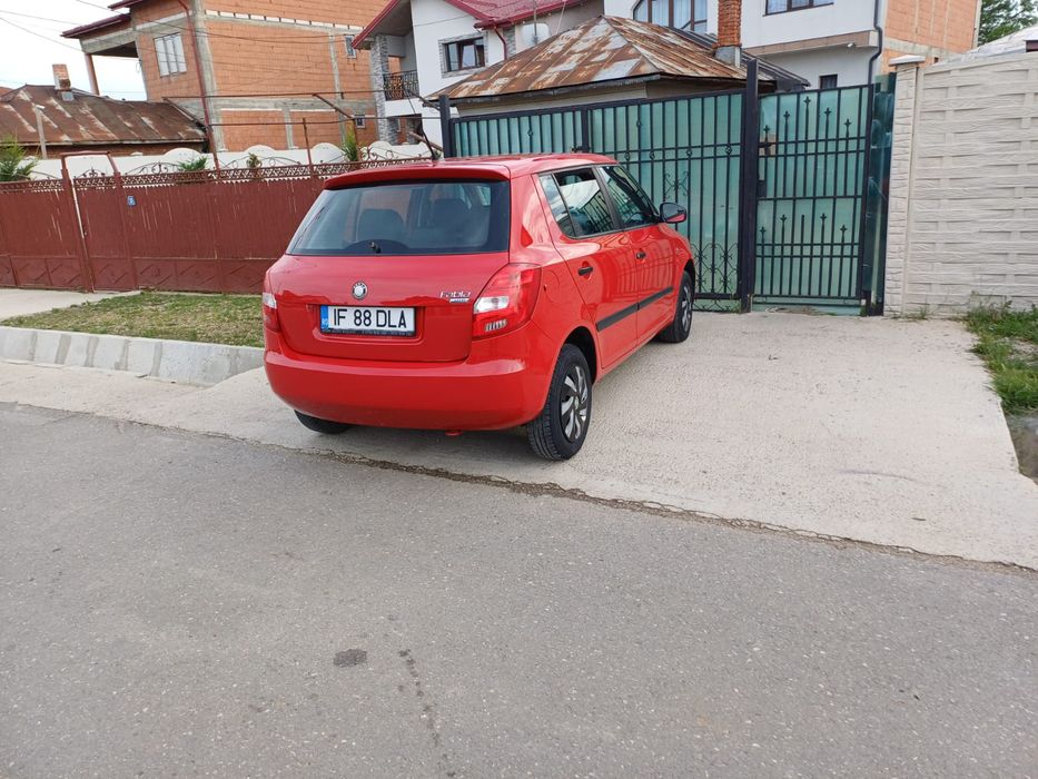 SKODA Fabia 2010 — imagine 5