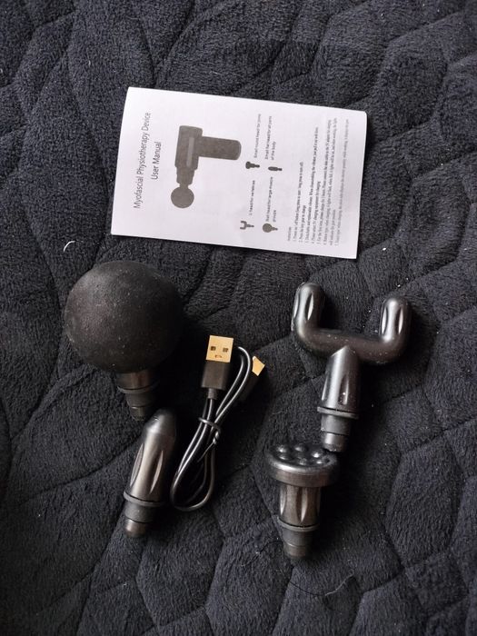 Pistol de masaj / Massage gun