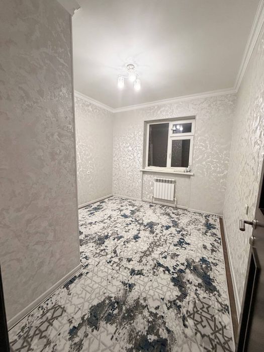 Срочна сотаман спутник 16 а 3 хона 75 кв 69000