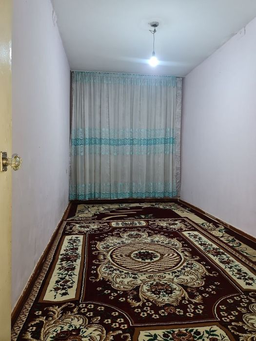 Юнусабад 15. 3х ком. 67м2. Вдоль метро