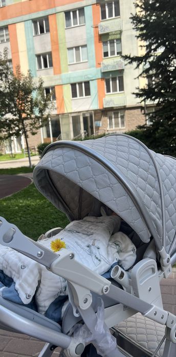 Коляска в отличном состоянии!!!