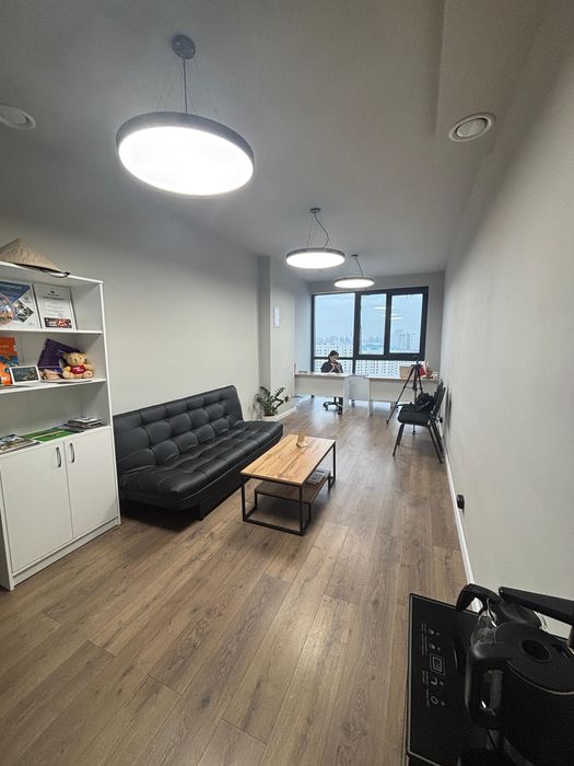 Продается диван из мягкого кожзама