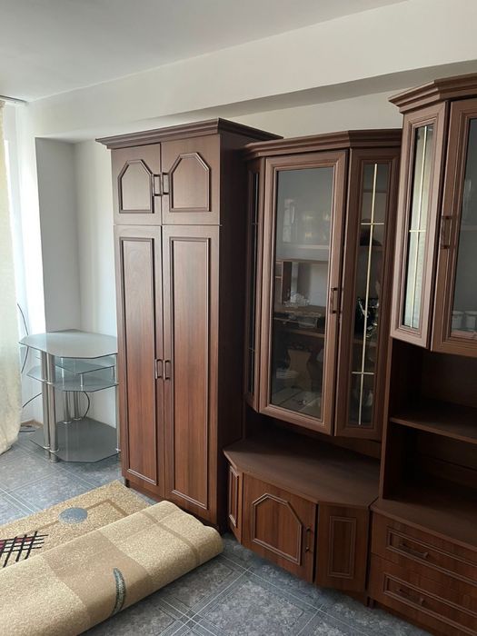 Стенка для гостинной и подставка