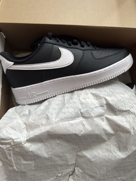 Nike Air Force 1 Black and White