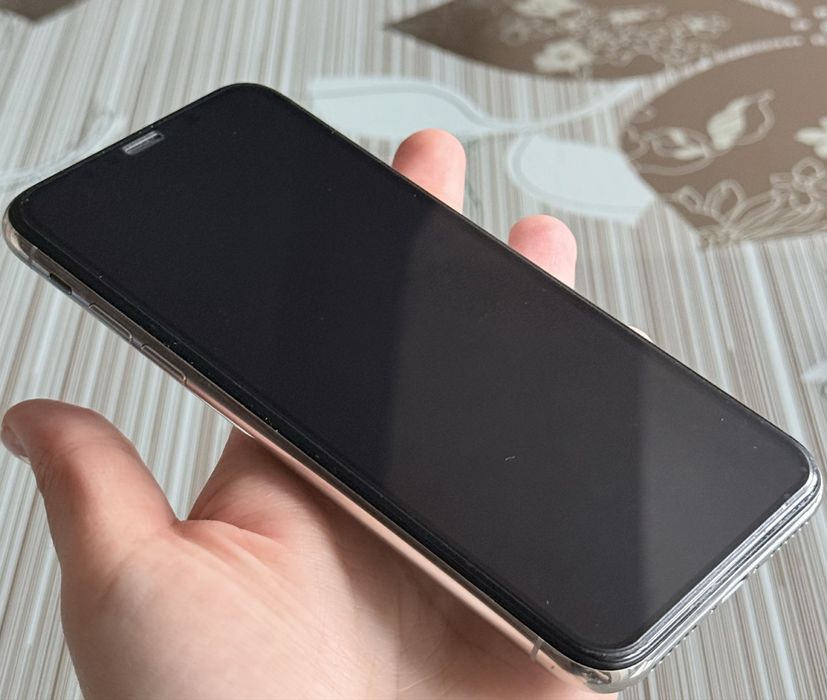 Айфон 10 plus в отличном состоянии