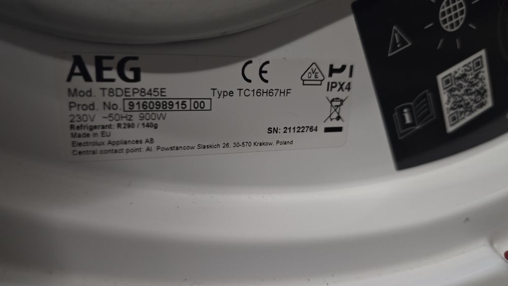 Сушилня AEG 8kg термо помпа