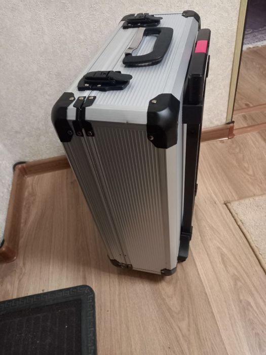 продаётся ремонтный набор