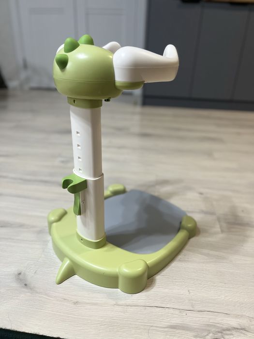 Подставка детская для ванной и душа.