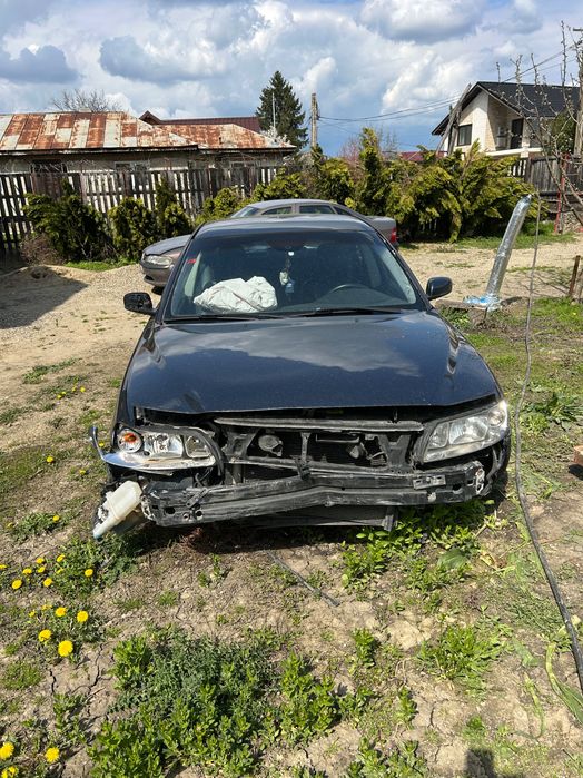 Volvo s60 avariat