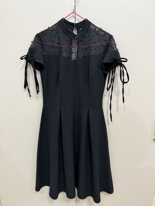 Маленькое черное платье