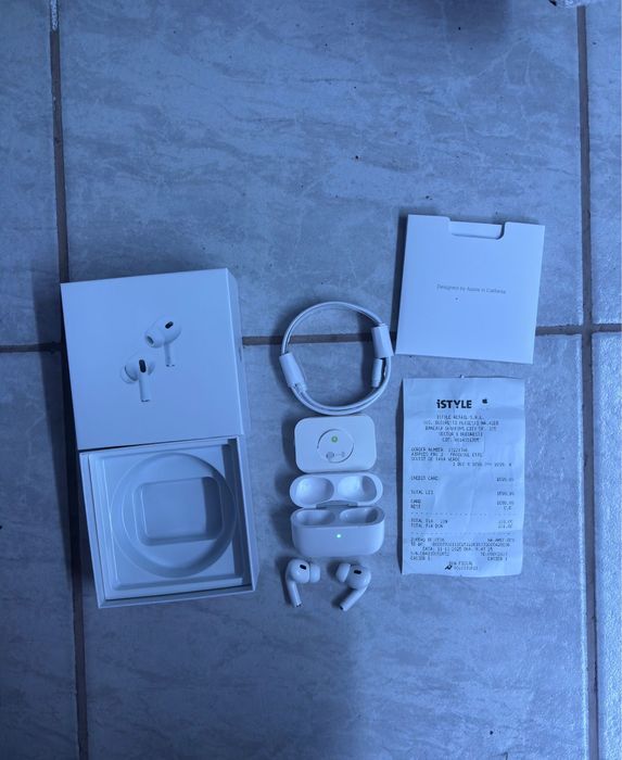 AirPods pro 2 (cutie bon si punga)