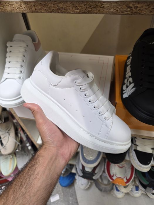 Adidasi premium alexander mcqueen