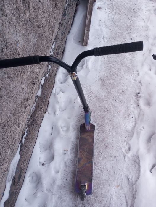 Трюковой самокат limit21