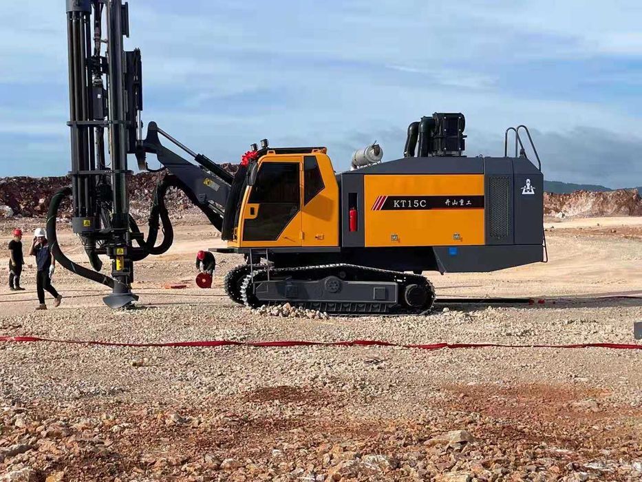 Интегрированная буровая установка Kaishan KT25 для открытых разработок