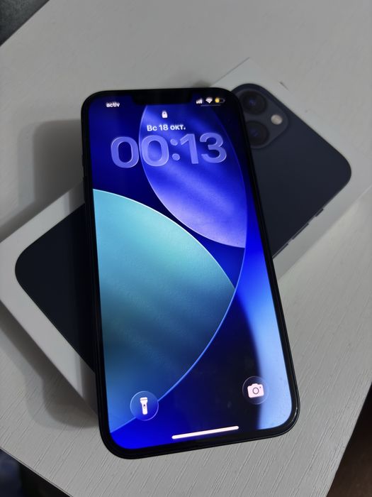 Продам iphone 13 128gb