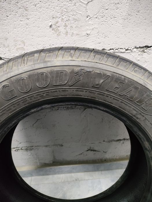 АвтоШины б/у 205/65 r 16