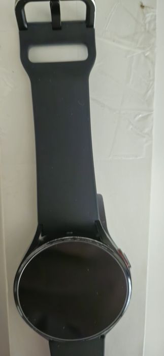 Vând Samsung Galaxy Watch 4 LTE