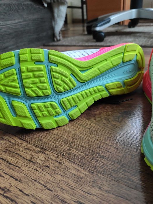 Обувки Asics DynaFlyte 3