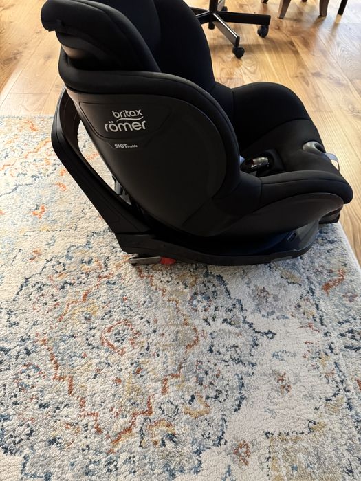Britax Romer Dualfix i-Size M стол за кола - Cosmos Black