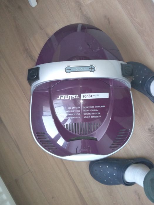 Продам пылесос ZELMER