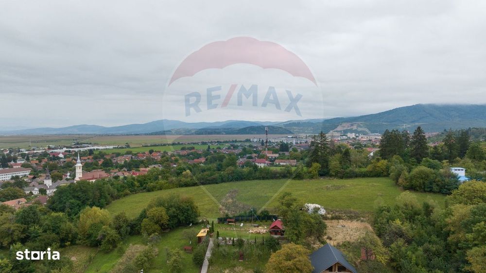 Proiect autorizat (AC) pentru constructia a 2 vile individuale P+M