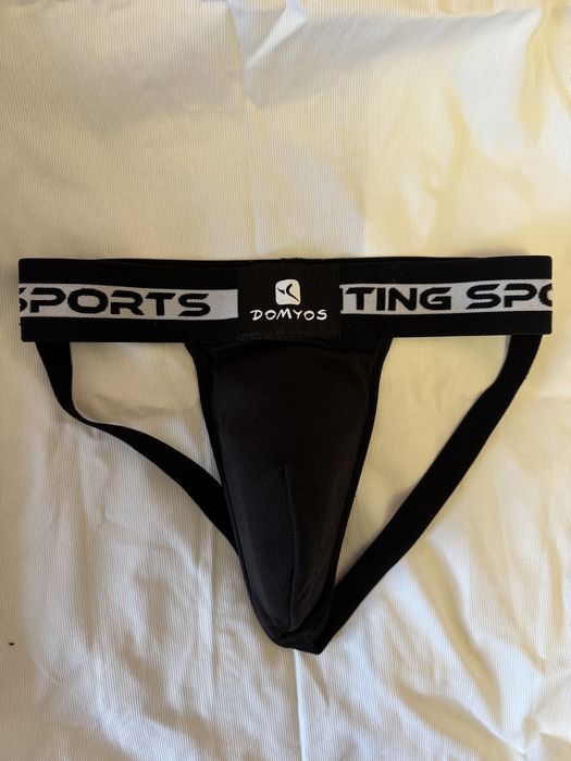 Protectie scoica pentru lupte